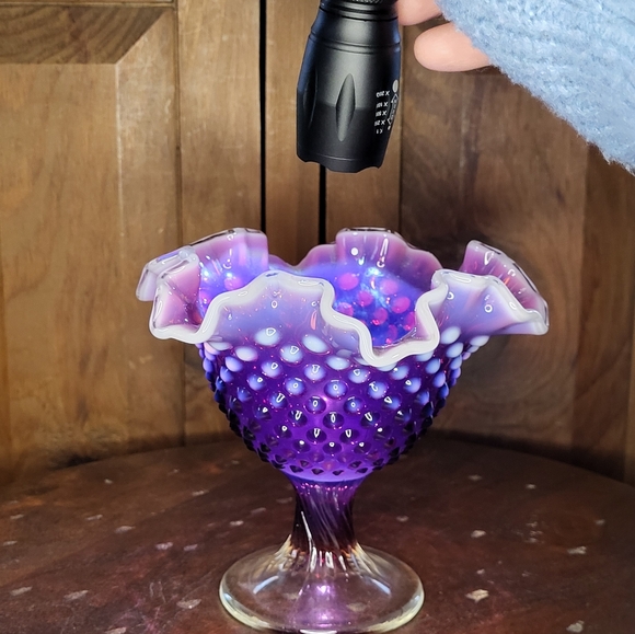 Fenton Art Glass Plum Opalescent Hobnail Ruffled Compote. - Picture 12 of 17